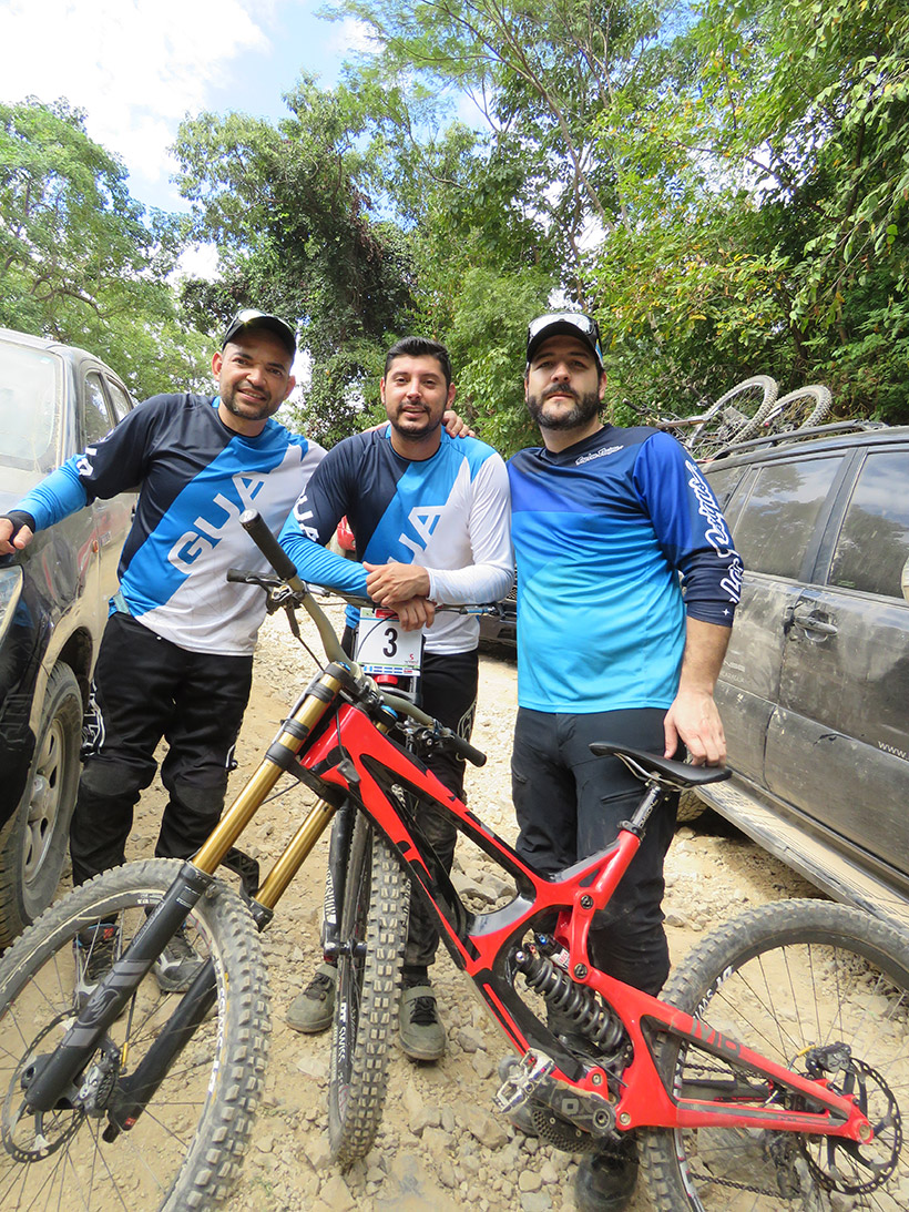Guate-Downhill