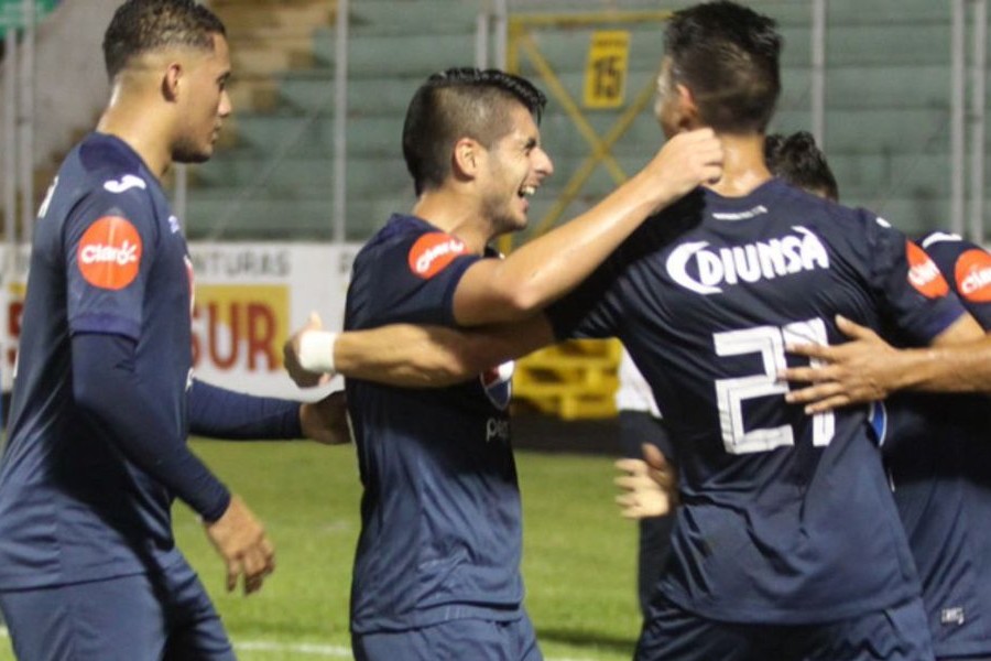 Foto compartida por @sporthiva (Twitter).